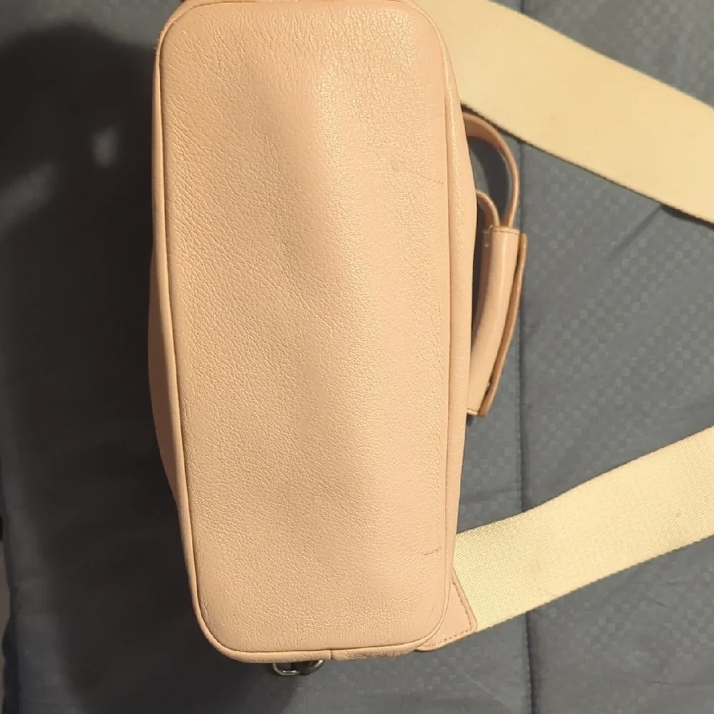Lucky Brand Handbag/Crossbody - Picture 6 of 6